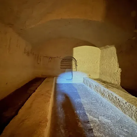 Mescita - Dimora Storica Con Cantina Vinicola Nei Sassi Di *
